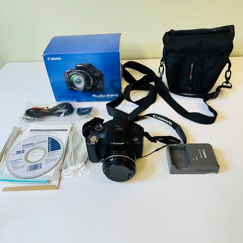 Canon PowerShot SX30 IS 14.1MP Bridge Digital Camera, Black, Excellent, Box, Bag